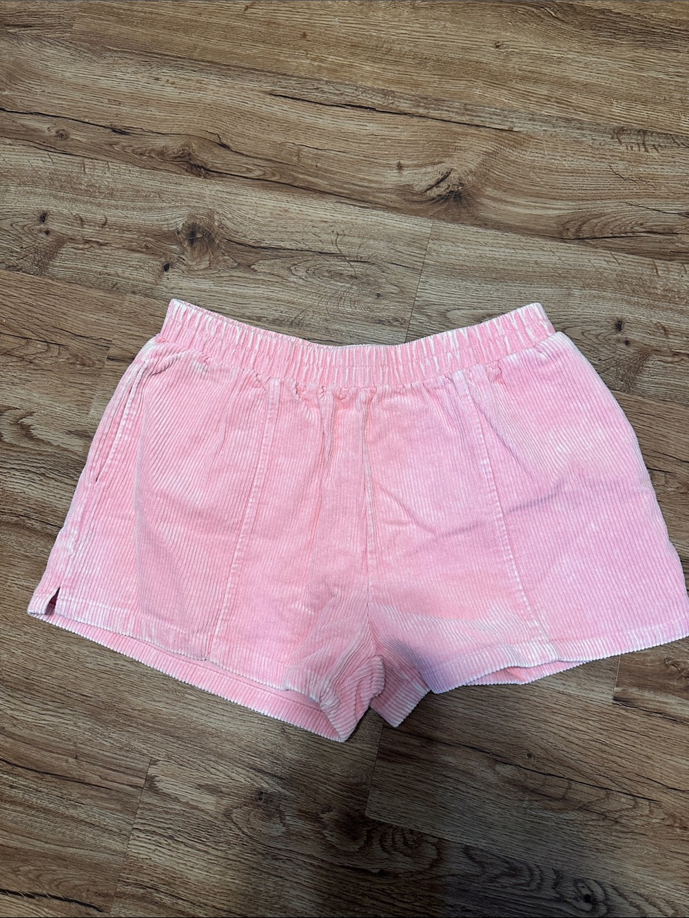 High-Waist Pink Corduroy Shorts with Elastic Waist